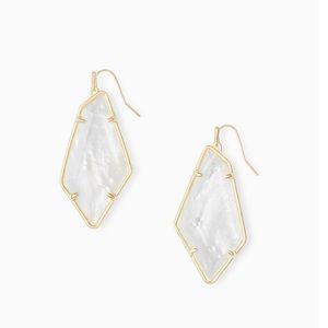 NWT KENDRA SCOTT Emmie Earrings Gold/ Mother Pearl